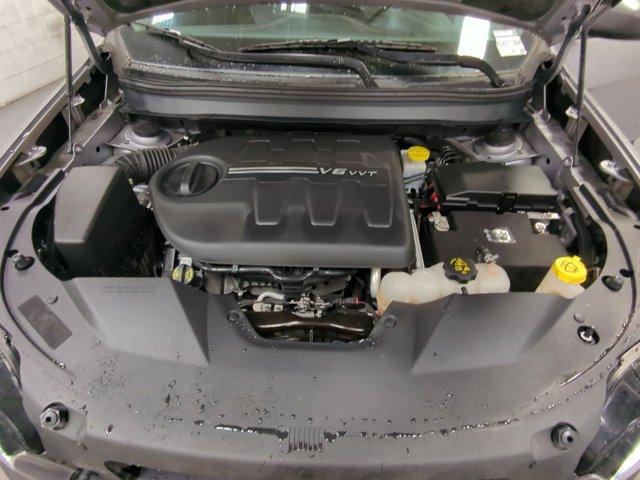 used 2019 Jeep Cherokee car, priced at $17,574