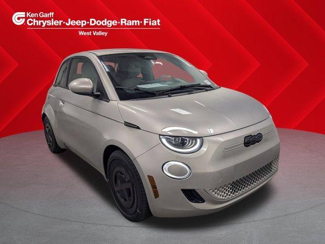 new 2025 FIAT 500e car, priced at $37,495