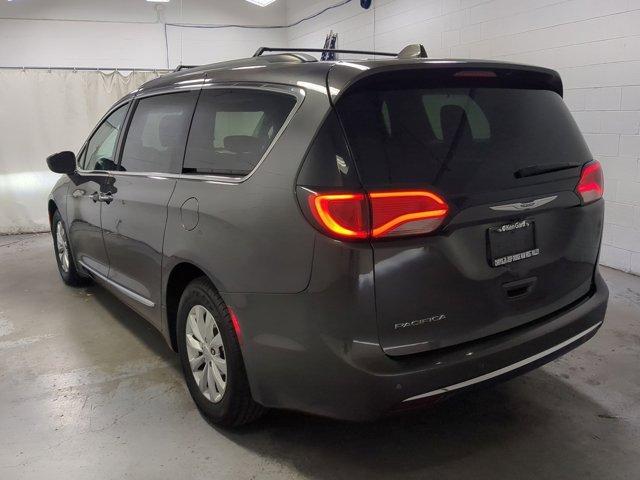 used 2017 Chrysler Pacifica car, priced at $7,774