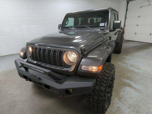 used 2024 Jeep Gladiator car, priced at $37,974