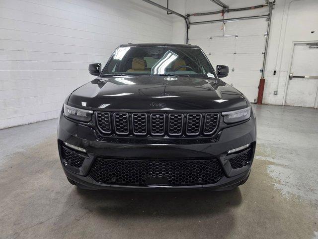 new 2025 Jeep Grand Cherokee car, priced at $62,196