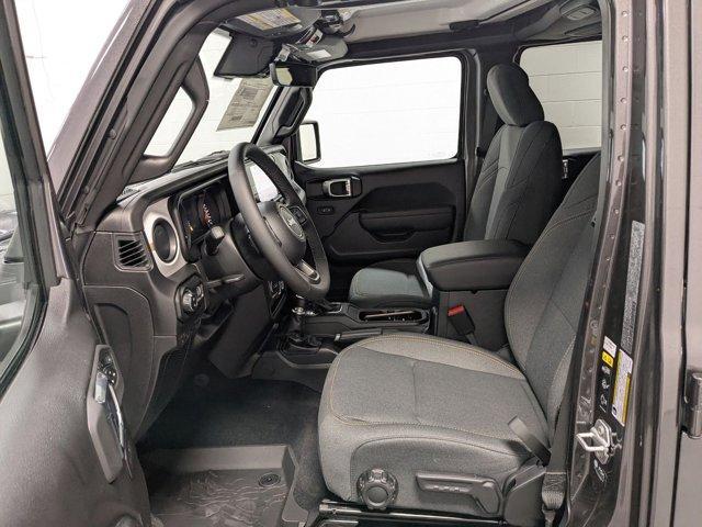 new 2025 Jeep Gladiator car, priced at $49,040