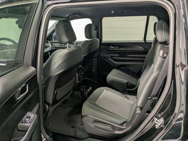 new 2025 Jeep Grand Cherokee L car, priced at $38,255