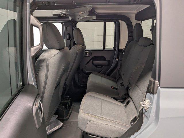 new 2025 Jeep Gladiator car, priced at $48,645