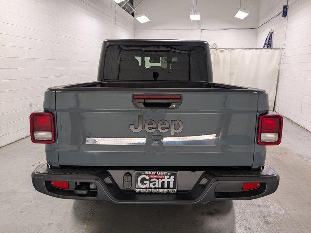 new 2025 Jeep Gladiator car, priced at $48,645