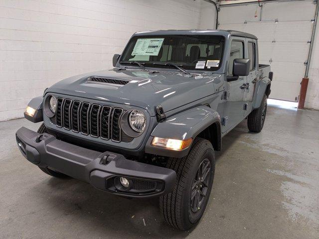 new 2025 Jeep Gladiator car, priced at $48,645