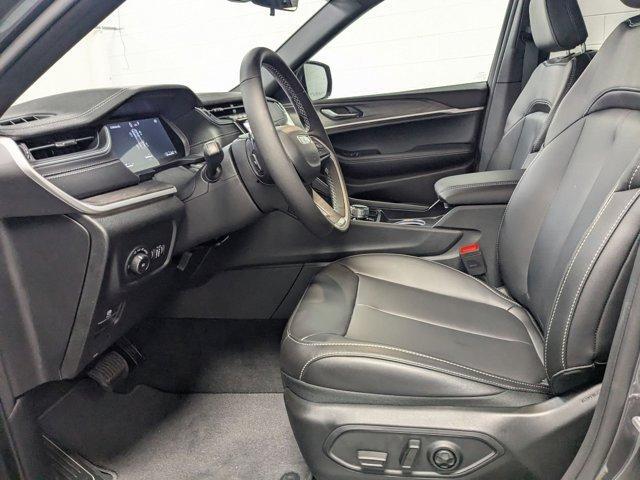 new 2025 Jeep Grand Cherokee car, priced at $49,873