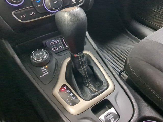 used 2017 Jeep Cherokee car, priced at $10,974