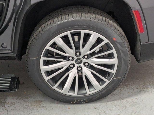 new 2025 Jeep Wagoneer car, priced at $73,744