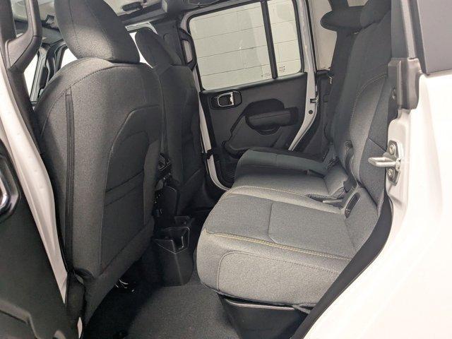 new 2025 Jeep Gladiator car, priced at $47,928