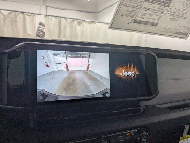 new 2025 Jeep Gladiator car, priced at $47,928