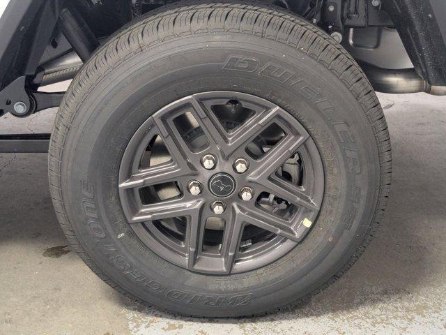 new 2025 Jeep Gladiator car, priced at $47,928