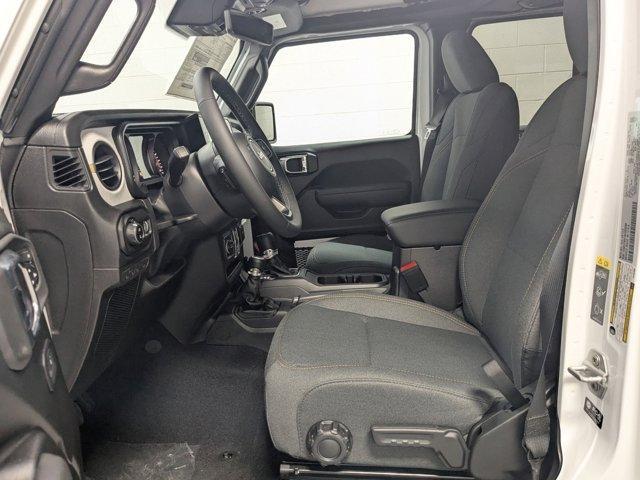 new 2025 Jeep Gladiator car, priced at $47,928