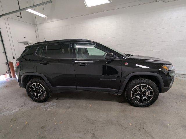 new 2025 Jeep Compass car, priced at $34,182