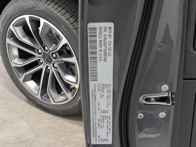 new 2025 Jeep Grand Wagoneer L car, priced at $108,424