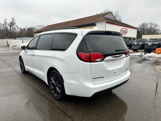 used 2020 Chrysler Pacifica car, priced at $29,997