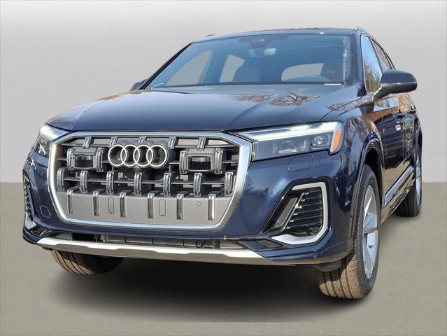 new 2025 Audi Q7 car, priced at $62,470