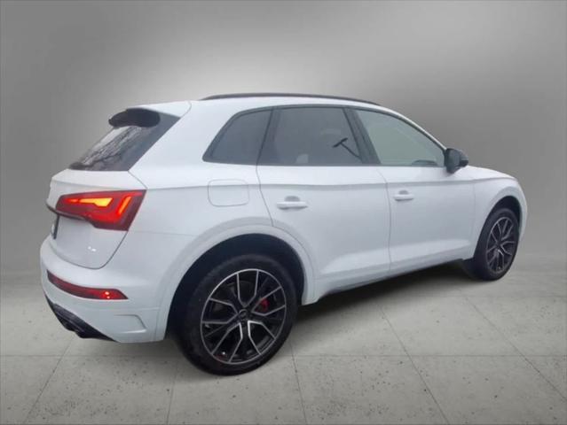 new 2025 Audi SQ5 car, priced at $65,370