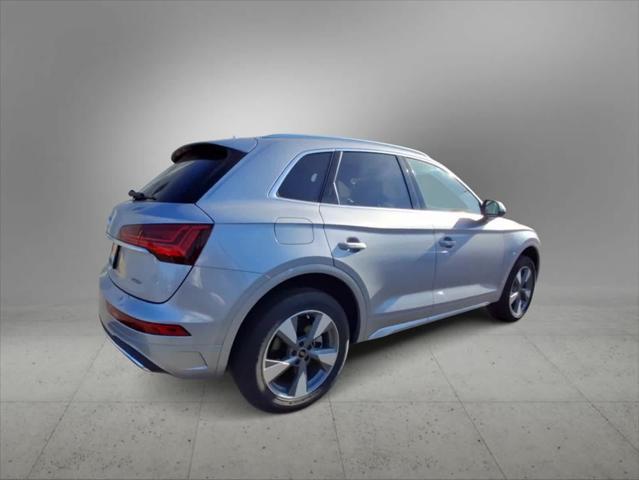 new 2025 Audi Q5 car, priced at $53,950