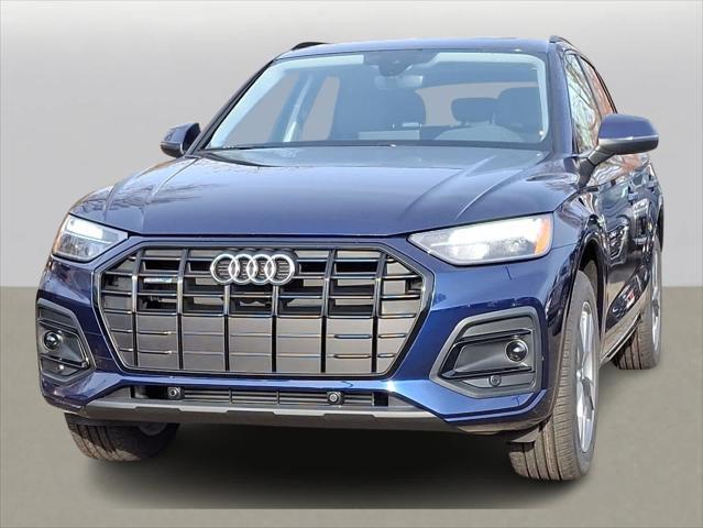 new 2025 Audi Q5 car, priced at $46,955