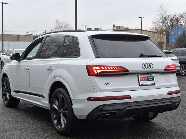 new 2025 Audi Q7 car, priced at $72,865