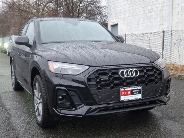 new 2025 Audi Q5 car, priced at $50,650