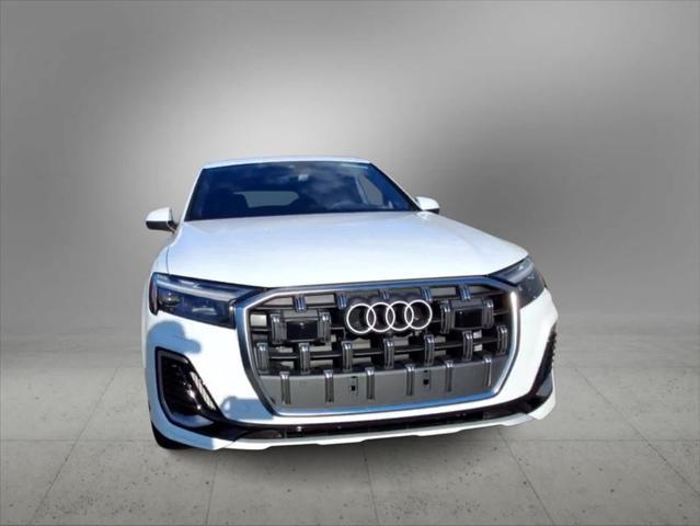 new 2025 Audi Q7 car, priced at $75,800