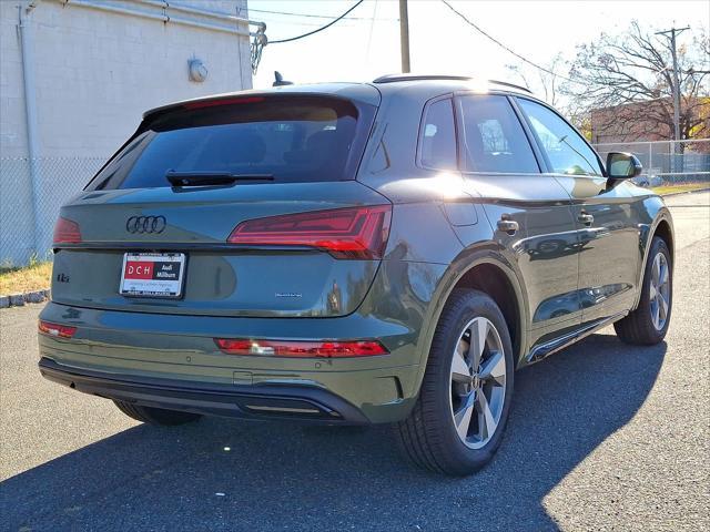 new 2025 Audi Q5 car, priced at $51,180