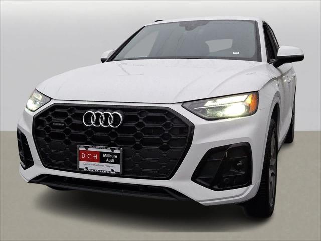 new 2025 Audi Q5 car, priced at $49,435