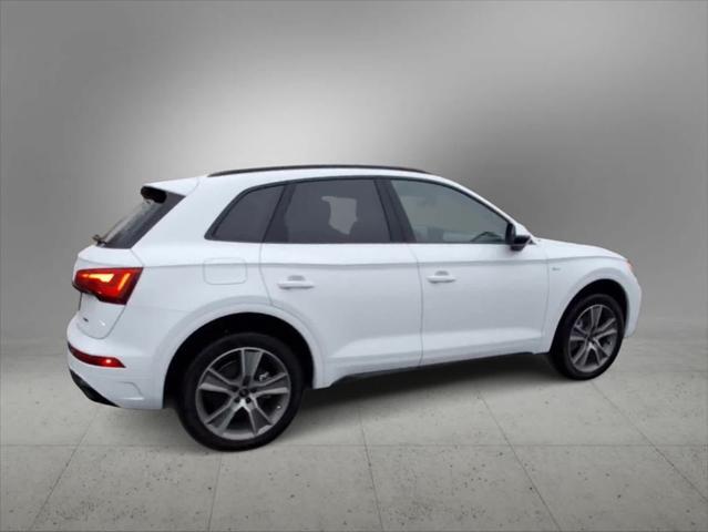 new 2025 Audi Q5 car, priced at $49,435