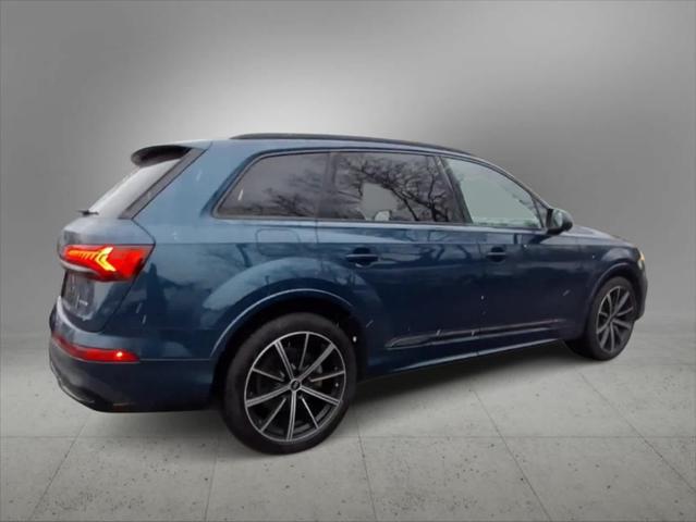 used 2022 Audi Q7 car, priced at $44,098