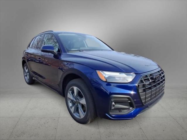 new 2025 Audi Q5 car, priced at $46,980