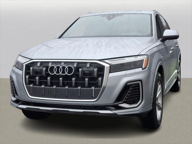 new 2025 Audi Q7 car, priced at $65,270