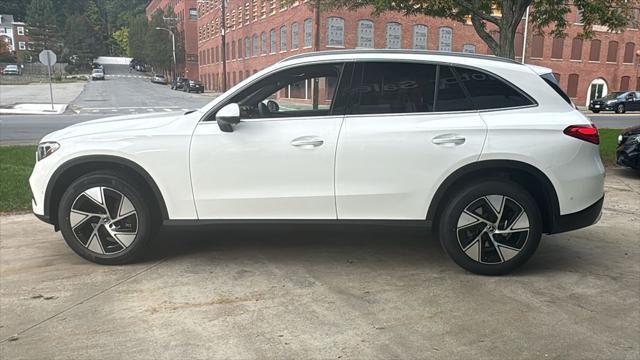 new 2024 Mercedes-Benz GLC 300 car, priced at $51,785