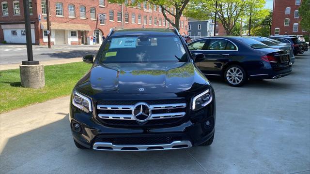 new 2023 Mercedes-Benz GLB 250 car, priced at $44,875