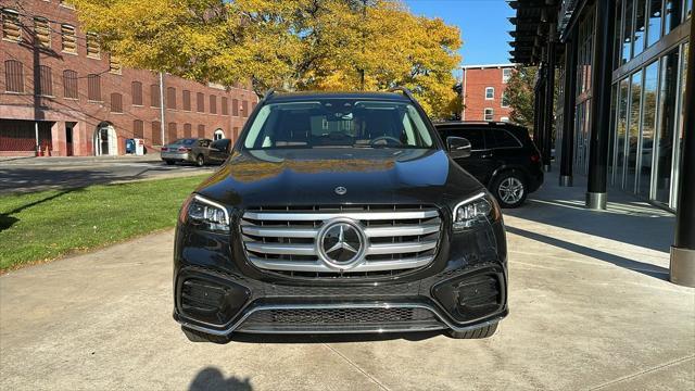 new 2024 Mercedes-Benz GLS 450 car, priced at $93,225