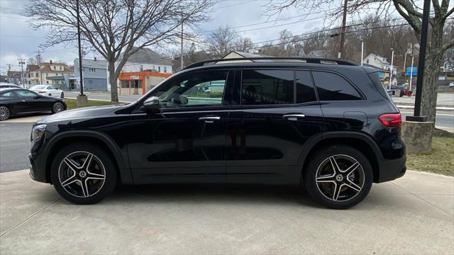 new 2024 Mercedes-Benz GLB 250 car, priced at $51,295