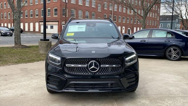 new 2024 Mercedes-Benz GLB 250 car, priced at $51,295