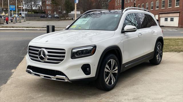 new 2024 Mercedes-Benz GLB 250 car, priced at $51,105