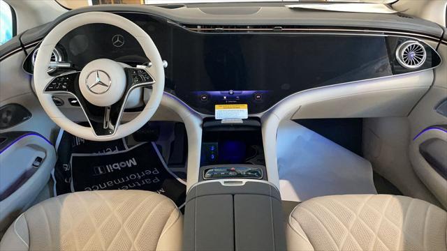 new 2022 Mercedes-Benz EQS 580 car, priced at $140,540