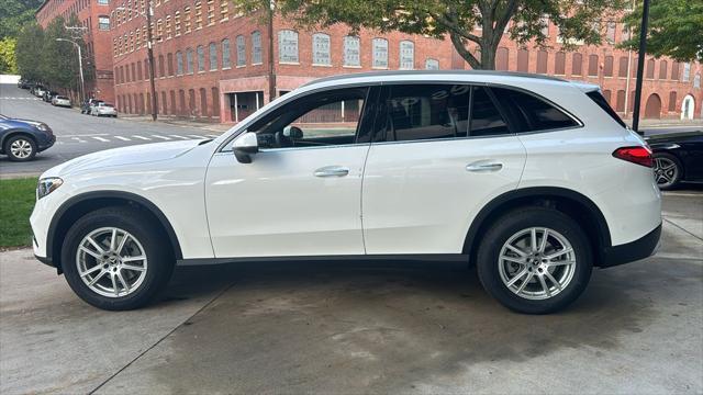 new 2025 Mercedes-Benz GLC 300 car, priced at $54,250