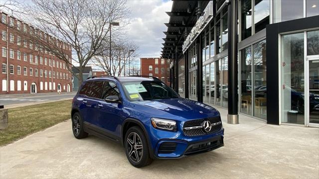 new 2024 Mercedes-Benz GLB 250 car, priced at $55,465