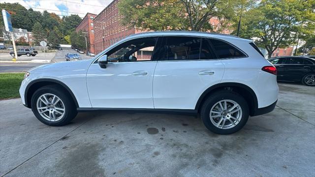 new 2025 Mercedes-Benz GLC 300 car, priced at $54,250