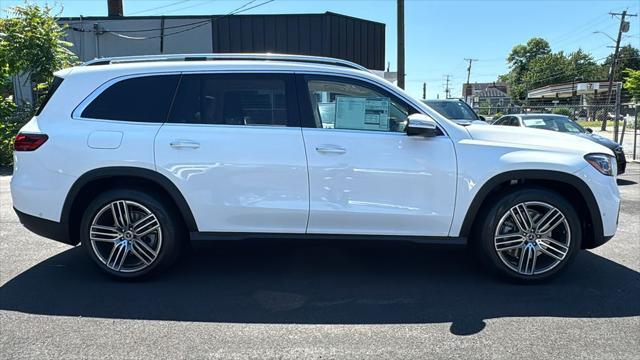 new 2024 Mercedes-Benz GLS 450 car, priced at $90,125