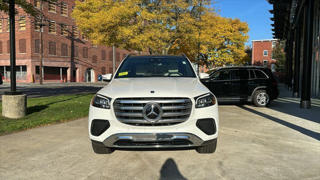 new 2025 Mercedes-Benz GLS 450 car, priced at $92,325