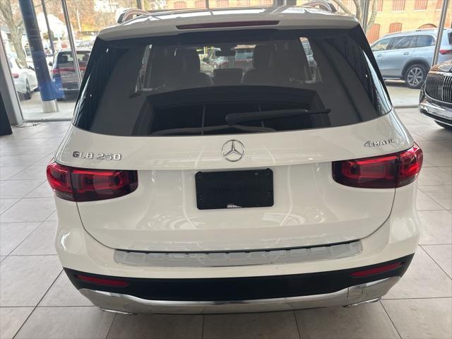 used 2020 Mercedes-Benz GLB 250 car