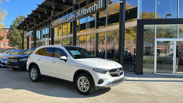 new 2025 Mercedes-Benz GLC 300 car, priced at $54,250