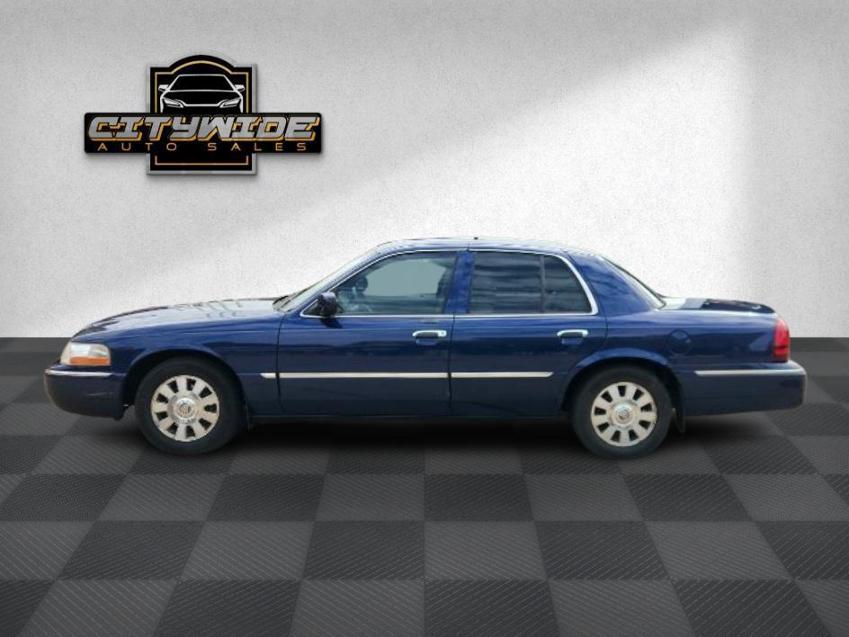 used 2004 Mercury Grand Marquis car, priced at $4,900