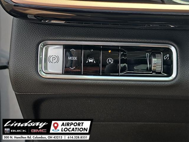 new 2025 Buick Envision car, priced at $42,235