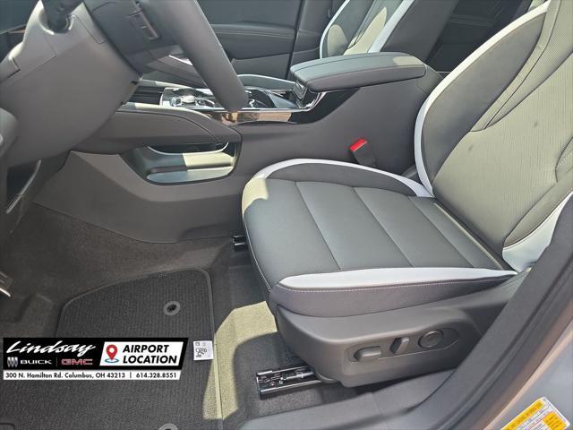 new 2025 Buick Envision car, priced at $42,235